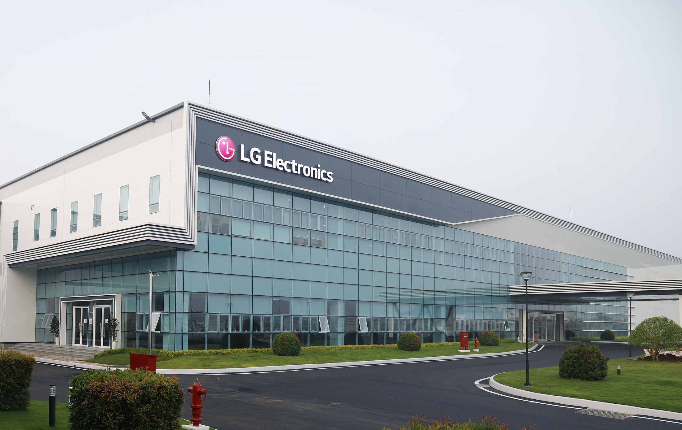 oled-stratejisi-ise-yaradi-lgnin-ceyrek-kazanci-belli-oldu-OFyZ2Zdp.jpg