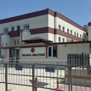 yuk gemisi kaptani gozaltinda 2kqL7OfU