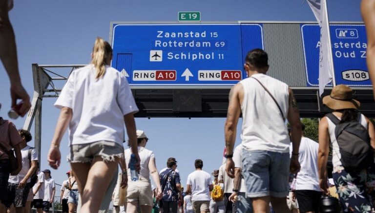 amsterdam israilli spor kuluplerini sehirde istemiyor 9yCc7DF1