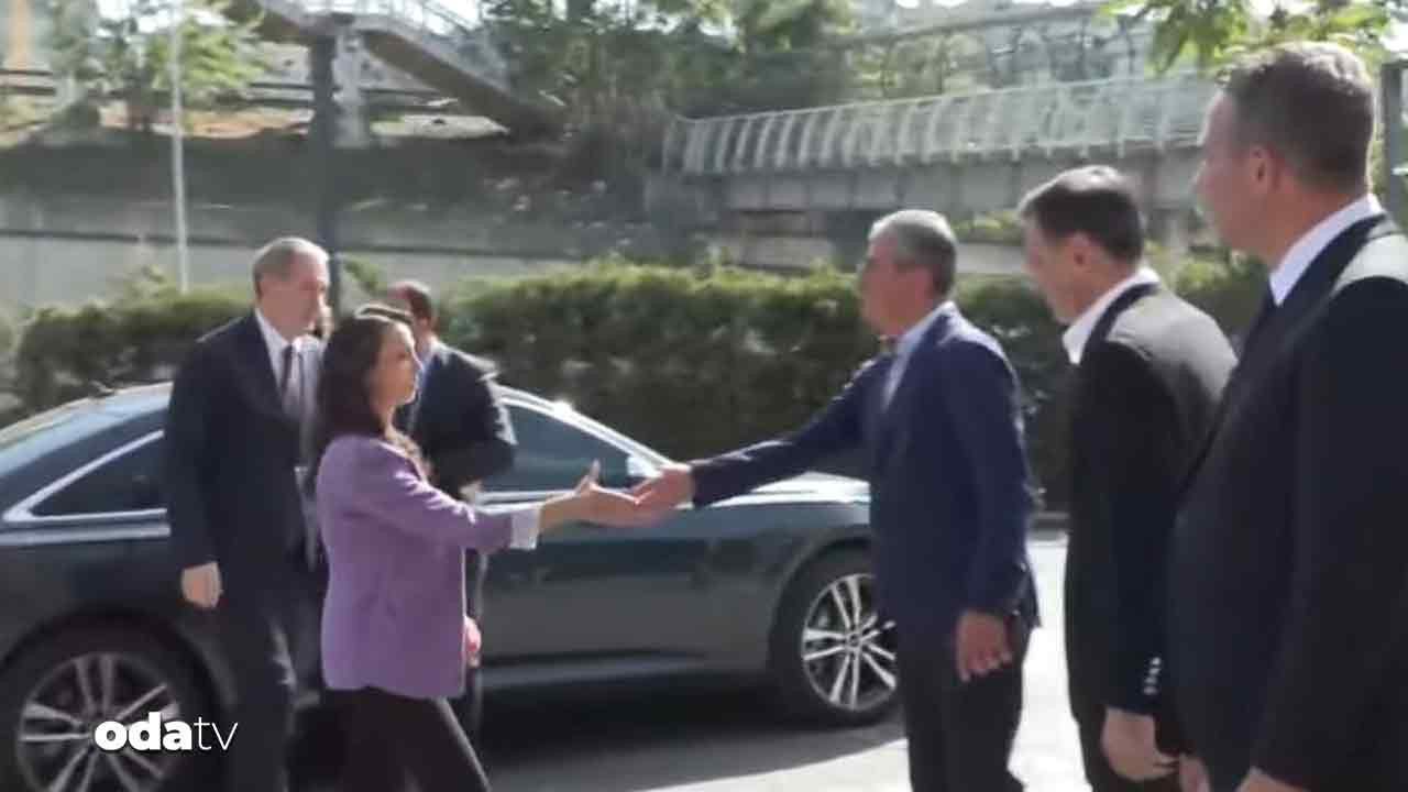 dem partiden chpye ziyaret VT7a5M92