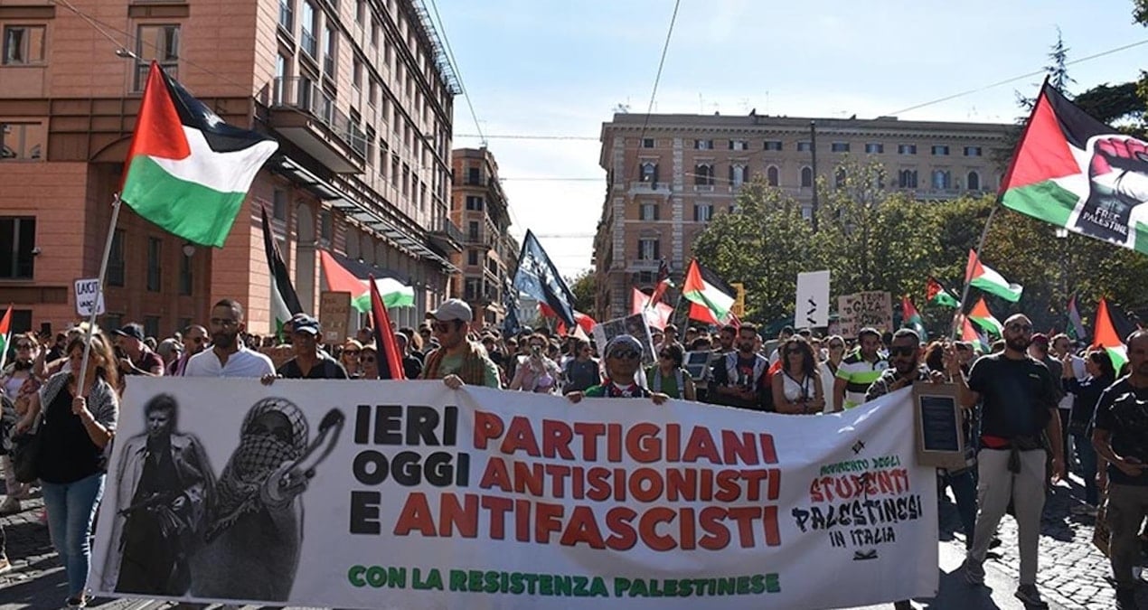 italyada binlerce kisi gazze icin sokaga cikti PFg3DRuZ