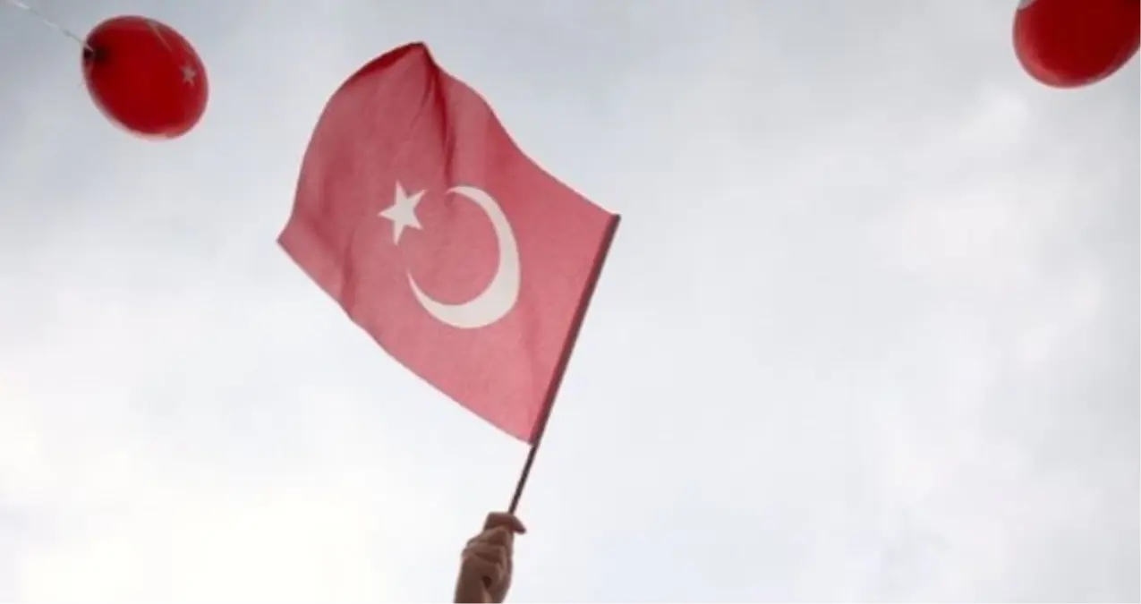 28 ekim yarim gun tatil mi 29 ekim hangi gune denk geliyor kac gun tatil yapilacak 3KX32yPA.jpg