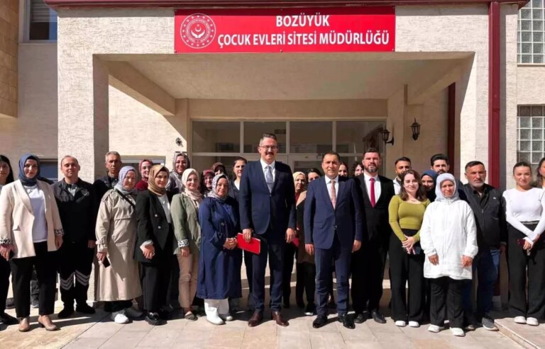 bilecikte cocuklarin gelecegi icin onemli toplanti wAMF97Qv