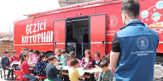 gezici kutuphaneler 1057 noktaya ulasti R2nxRheh.jpg