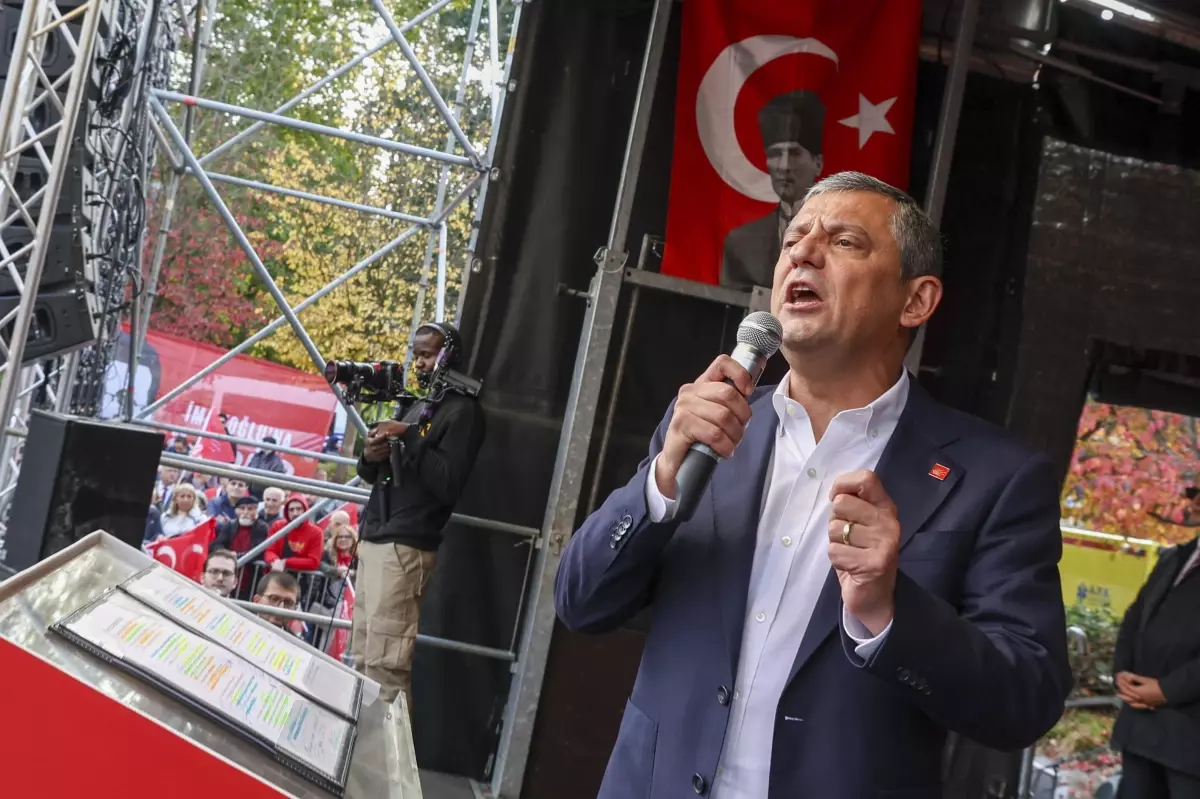 ozgur ozel brukselde millet iradesine sahip cikiyor mitinginde konustu M1TTeGlX.jpg