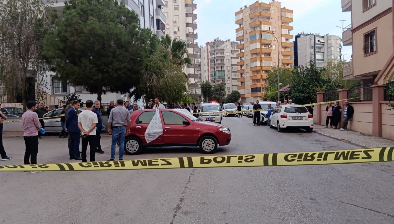 yolda fenalasan sofor hayatini kaybetti darp izleri tespit edildi 5wmMkuy6.jpg