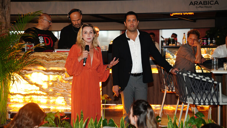 yerli-kahve-markasi-maestro-konseptini-yogun-katilimla-tanitti-Ggtk2F4M.jpg