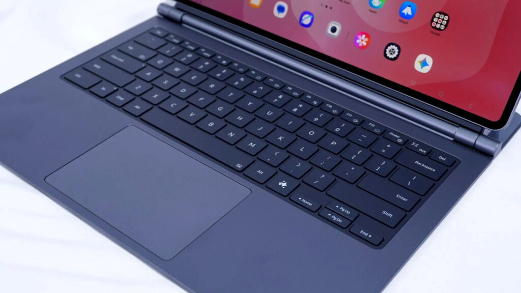 samsungun-ultra-pahali-tablet-klavyesi-satista-qODMmPD7.jpg